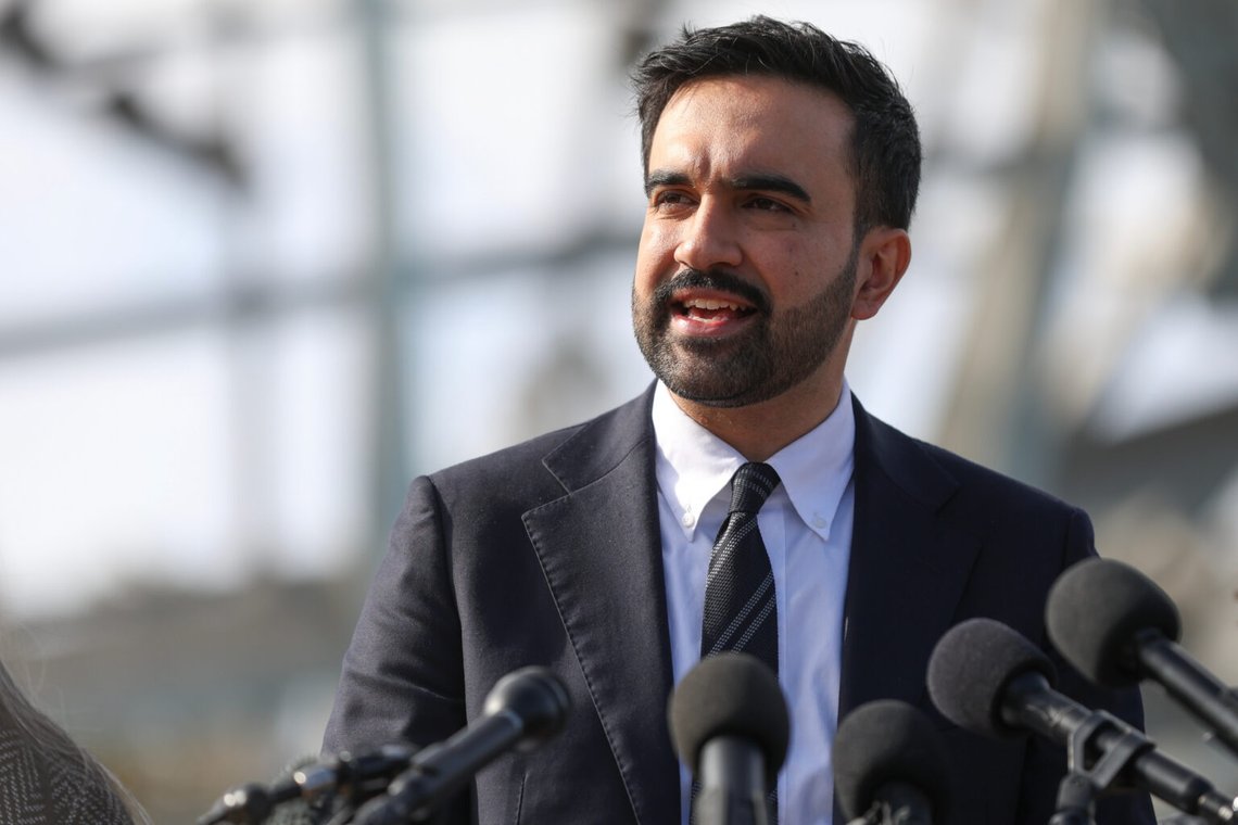 President Donald Trump sa den 6 november att New Yorks tillträdande borgmästare Zohran Mamdani måste respektera och samarbeta med Washington om han vill lyckas i ämbetet. Nu verkar det som att Mamdani tar Trump på allvar. Foto: Heather Khalifa / AP / NTB President Donald Trump sa den 6 november att New Yorks tillträdande borgmästare Zohran Mamdani måste respektera och samarbeta med Washington om han vill lyckas i ämbetet. Nu verkar det som att Mamdani tar Trump på allvar. Foto: Heather Khalifa / AP / NTB