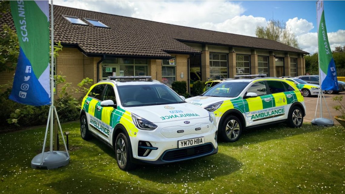 NHS kommer att rädda världen och investerar kraftigt i att uppnå Net Zero. Batteridrivna ambulanser är en av åtgärderna. Men resultaten är inte särskilt uppmuntrande. Foto: NHS NHS kommer att rädda världen och investerar kraftigt i att uppnå Net Zero. Batteridrivna ambulanser är en av åtgärderna. Men resultaten är inte särskilt uppmuntrande. Foto: NHS