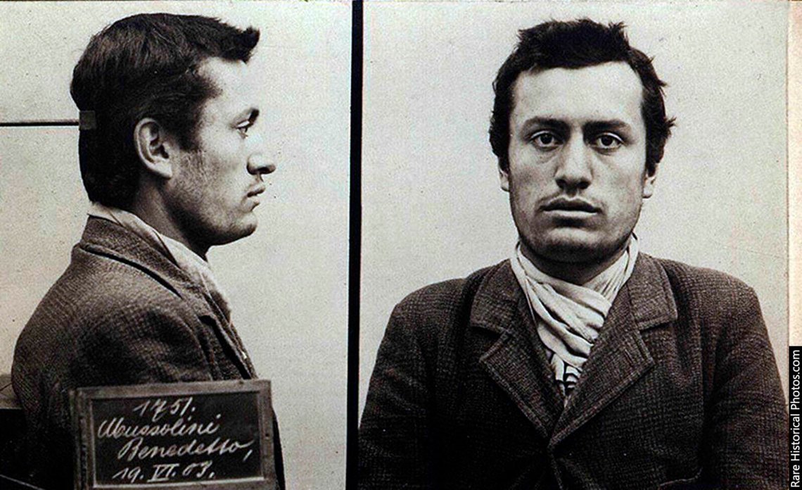 Fängelsefoto av Benito Mussolini, 1903. Fängelsefoto av Benito Mussolini, 1903.