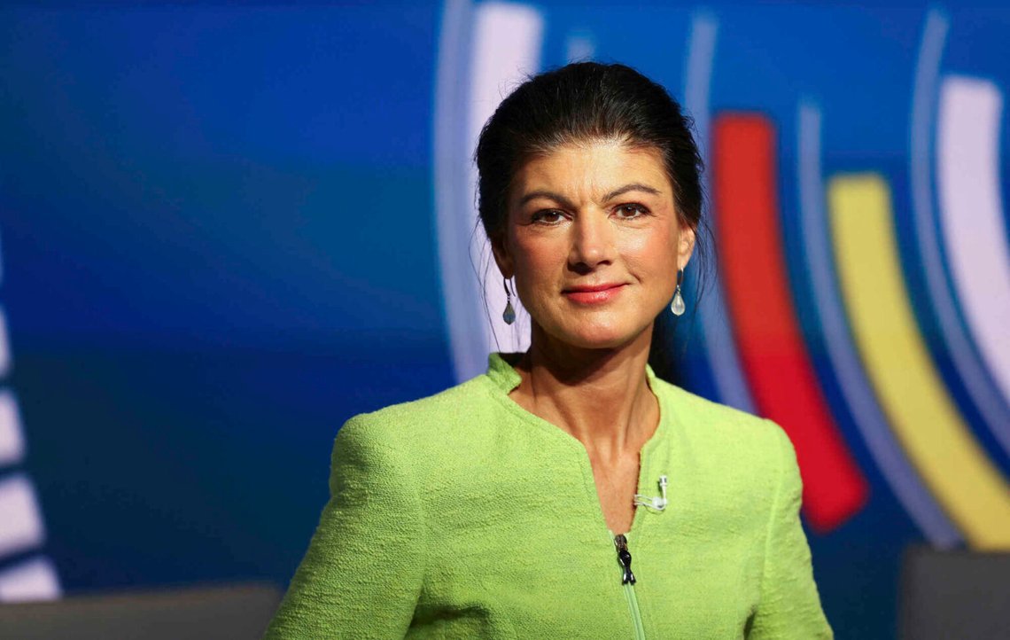 BSW-ledaren Sahra Wagenknecht är visserligen vänsterorienterad. Men hon framstår också som något så ovanligt som en verklighetsorienterad europeisk politiker. Foto: Fabrizio Bensch / Pool Foto via AP/ NTB BSW-ledaren Sahra Wagenknecht är visserligen vänsterorienterad. Men hon framstår också som något så ovanligt som en verklighetsorienterad europeisk politiker. Foto: Fabrizio Bensch / Pool Foto via AP/ NTB