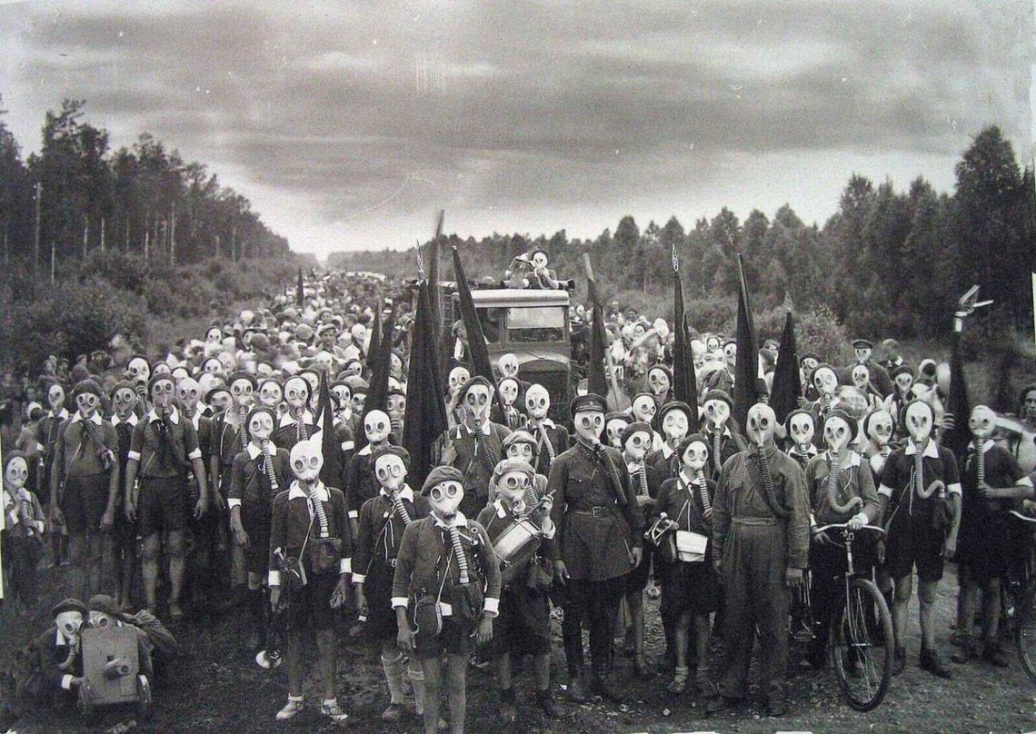 Viktor Bulla Pioners of Leningrad during defense drill in 1937 Viktor Bulla Pioners of Leningrad during defense drill in 1937