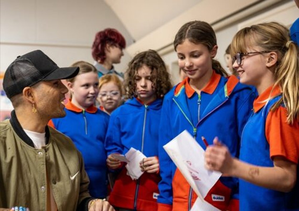 Girlguiding är en brittisk organisation för flickor som påminner lite om Girl Scouts. De förbjuder nu personer födda som pojkar att vara medlemmar. Foto: Facebook /Girlguiding Girlguiding är en brittisk organisation för flickor som påminner lite om Girl Scouts. De förbjuder nu personer födda som pojkar att vara medlemmar. Foto: Facebook /Girlguiding