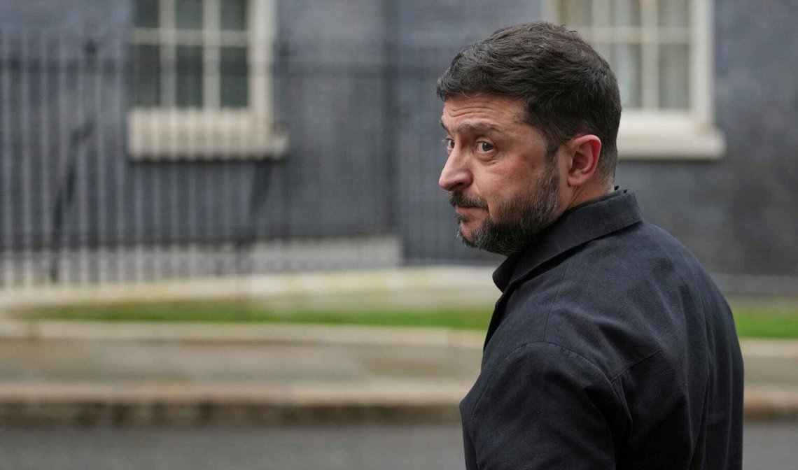 Ukrainas president Volodymyr Zelenskyj i London den 8 december 2025. Foto: Kin Cheung / AP / NTB. Ukrainas president Volodymyr Zelenskyj i London den 8 december 2025. Foto: Kin Cheung / AP / NTB.