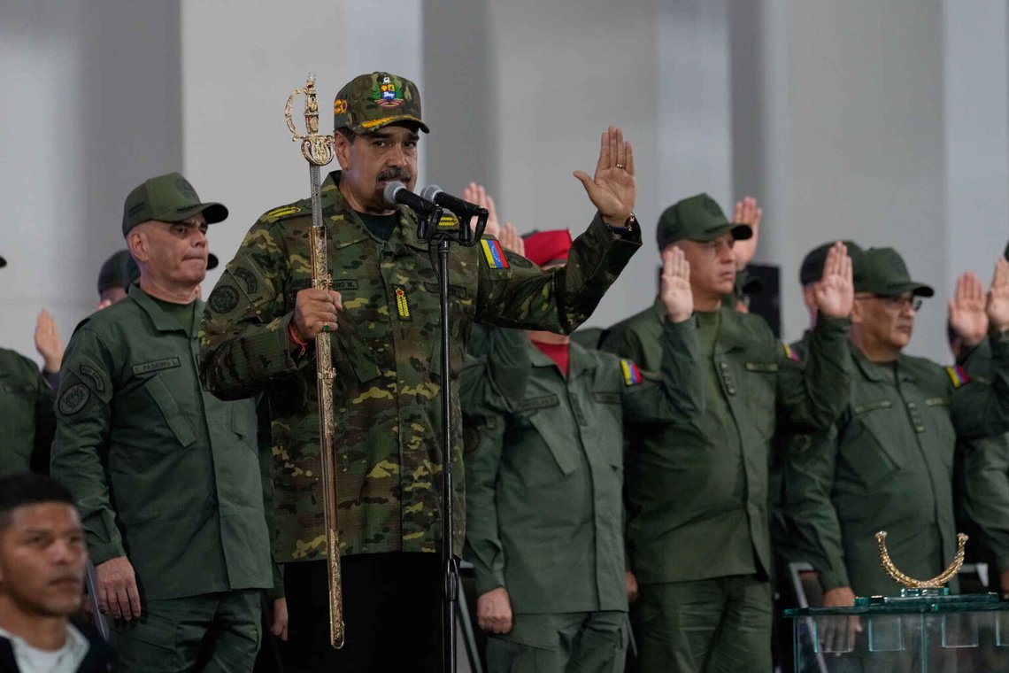 Venezuelas president Nicolás Maduro avlägger ed under ett civilt-militärt evenemang på militärakademin i Caracas, Venezuela, tisdagen den 25 november 2025. Foto: Ariana Cubillos/AP Photo Venezuelas president Nicolás Maduro avlägger ed under ett civilt-militärt evenemang på militärakademin i Caracas, Venezuela, tisdagen den 25 november 2025. Foto: Ariana Cubillos/AP Photo