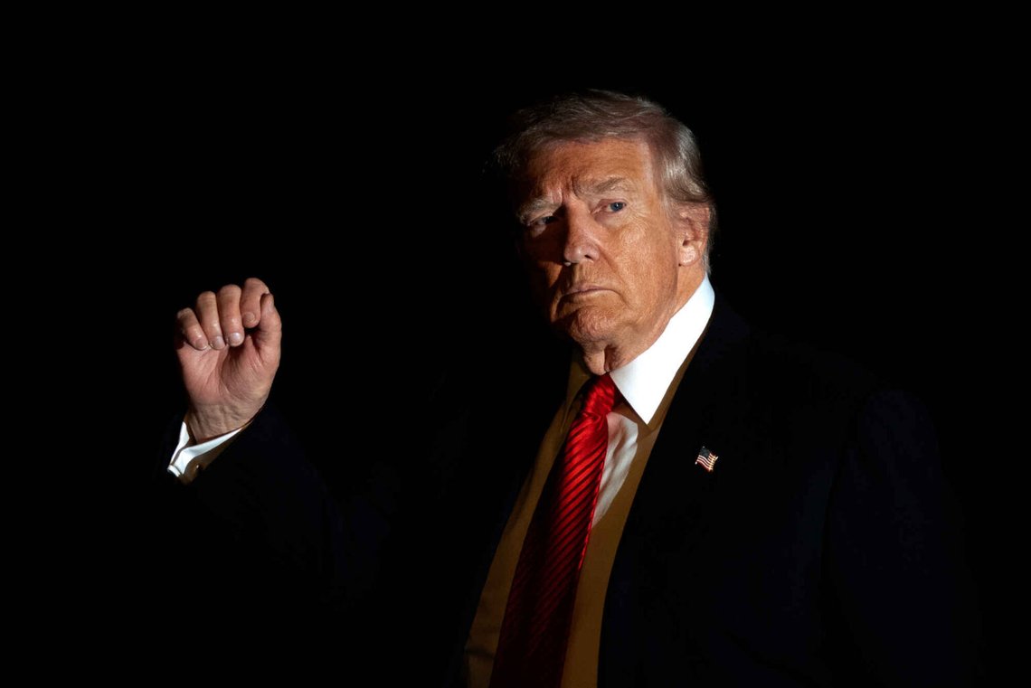 USA:s president Donald Trump säger att han kommer att införa en strafftull på 10 procent för Norge och ett antal andra länder som stöder Grönland från och med den 1 februari – vilken kommer att öka från och med den 1 juni. Filfoto: Mark Schiefelbein / AP / NTB USA:s president Donald Trump säger att han kommer att införa en strafftull på 10 procent för Norge och ett antal andra länder som stöder Grönland från och med den 1 februari – vilken kommer att öka från och med den 1 juni. Filfoto: Mark Schiefelbein / AP / NTB