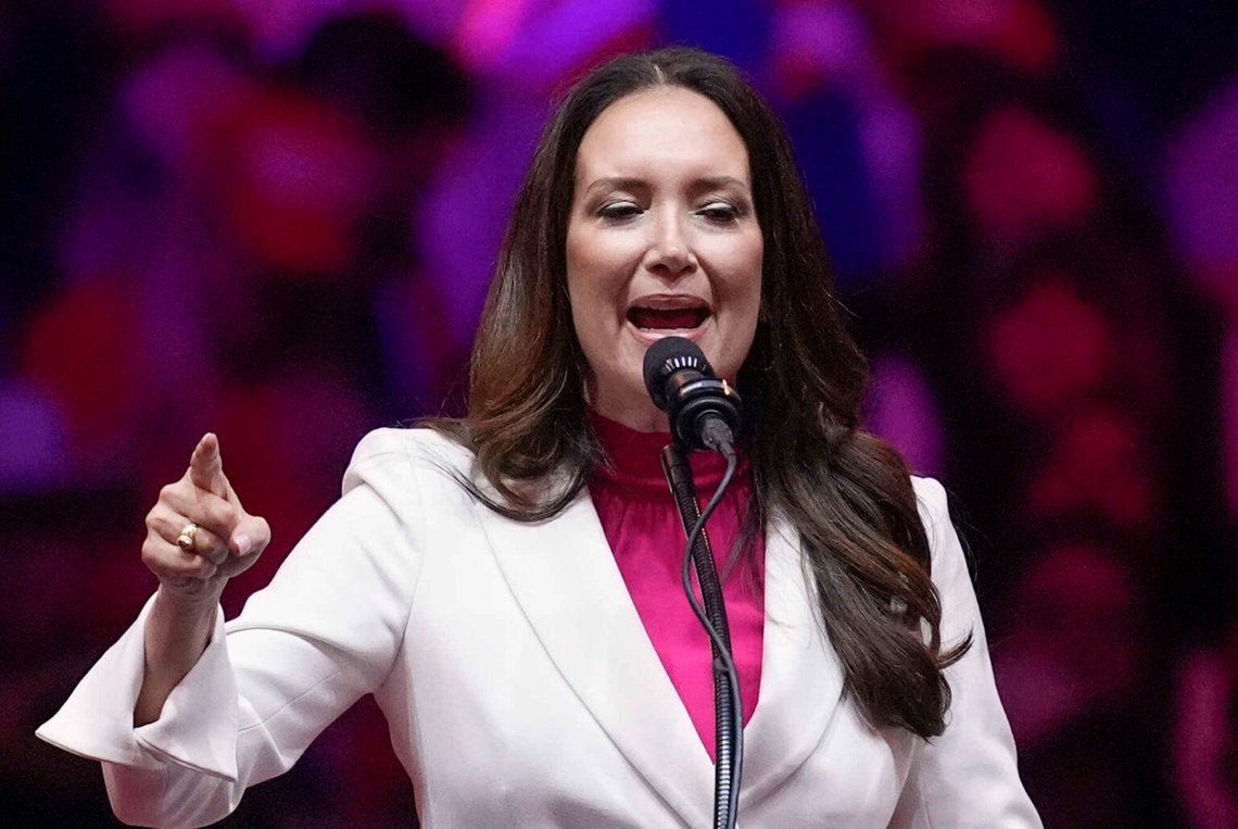 Jordbruksminister Brooke Rollins kommer från Texas och är nu en av dem som står i frontlinjen i konflikten mellan Trump-administrationen och Minnesota. Foto: Evan Vucci / AP / NTB Jordbruksminister Brooke Rollins kommer från Texas och är nu en av dem som står i frontlinjen i konflikten mellan Trump-administrationen och Minnesota. Foto: Evan Vucci / AP / NTB