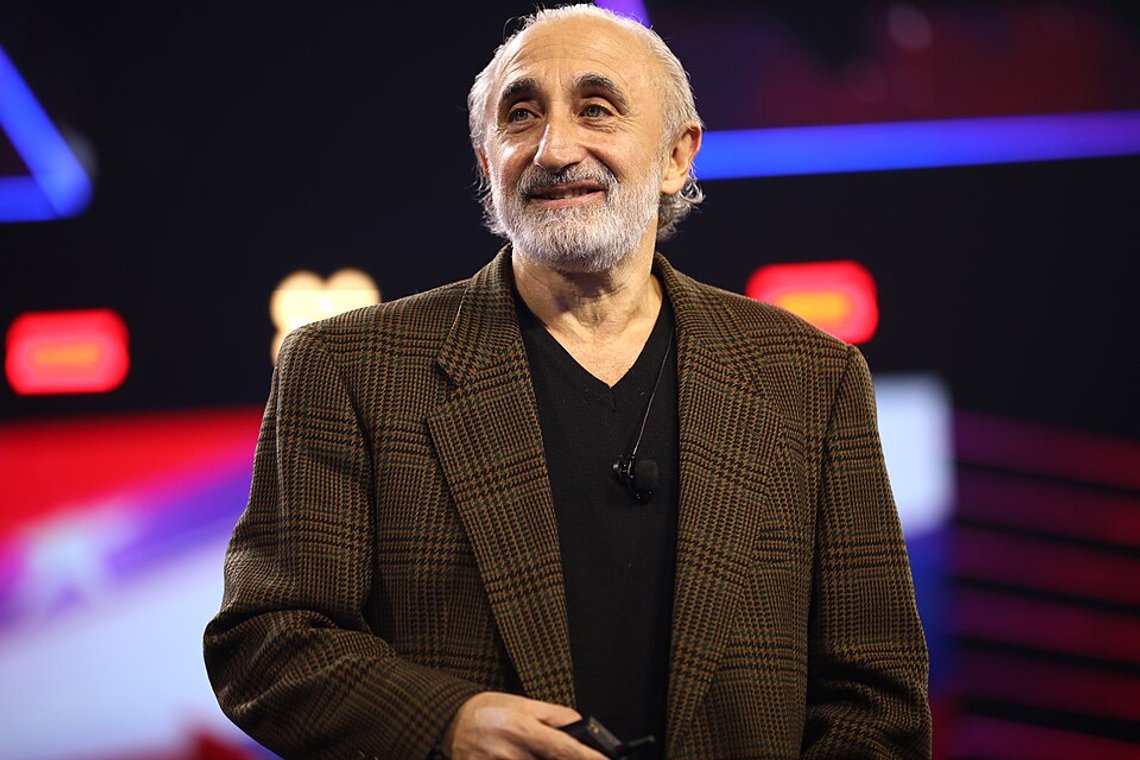 Gad Saad på Phoenix Convention Center i Phoenix, Arizona. Foto: Gage Skidmore / Wikimedia Commons / Creative Commons Gad Saad på Phoenix Convention Center i Phoenix, Arizona. Foto: Gage Skidmore / Wikimedia Commons / Creative Commons